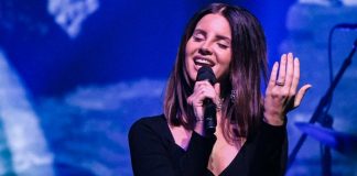 Lana Del Rey dice che sta lavorando a un musical