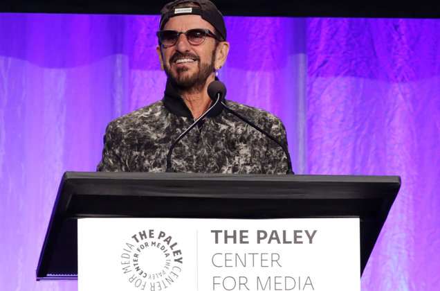 Ringo Starr Ospite d'Onore all'UNICEF Snowflake Ball - Attacca l'America di Trump.