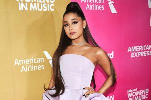 Ariana Grande Cancella il Concerto a Las Vegas - Problemi di Salute per la Star.