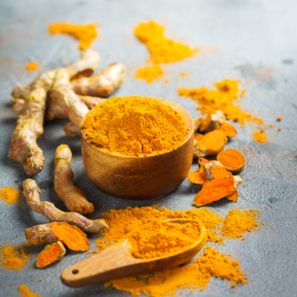 Piperina e Curcuma Plus