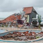 Due Membri della Band Seventeen Morti per lo Tsunami - Strage in Indonesia.