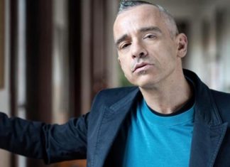 Parte il Tour 'Vita Ce N'è' di Ramazzotti - Tutto Esaurito a Torino.